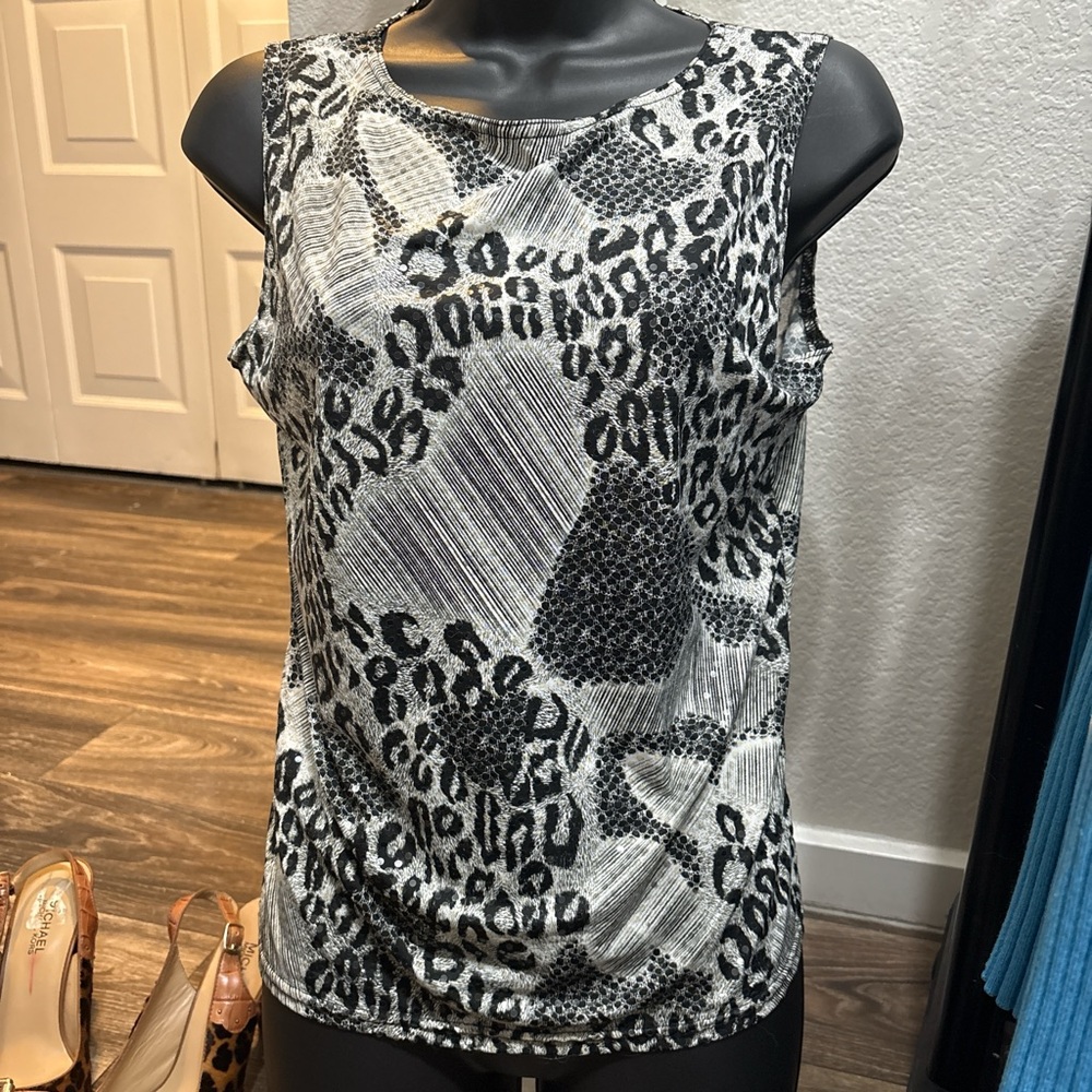 Stylish Leopard Print Women's Top